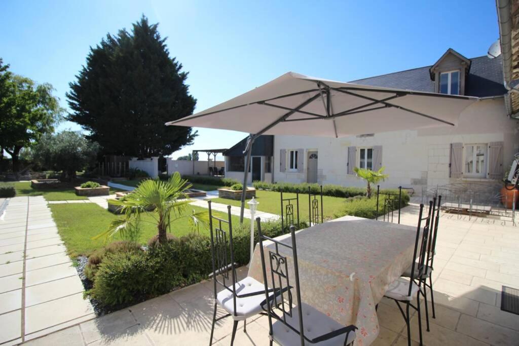 Gite Les Doucesheures- 110M²--3 Chambres-6 Pers Betz-le-Chateau Exteriér fotografie